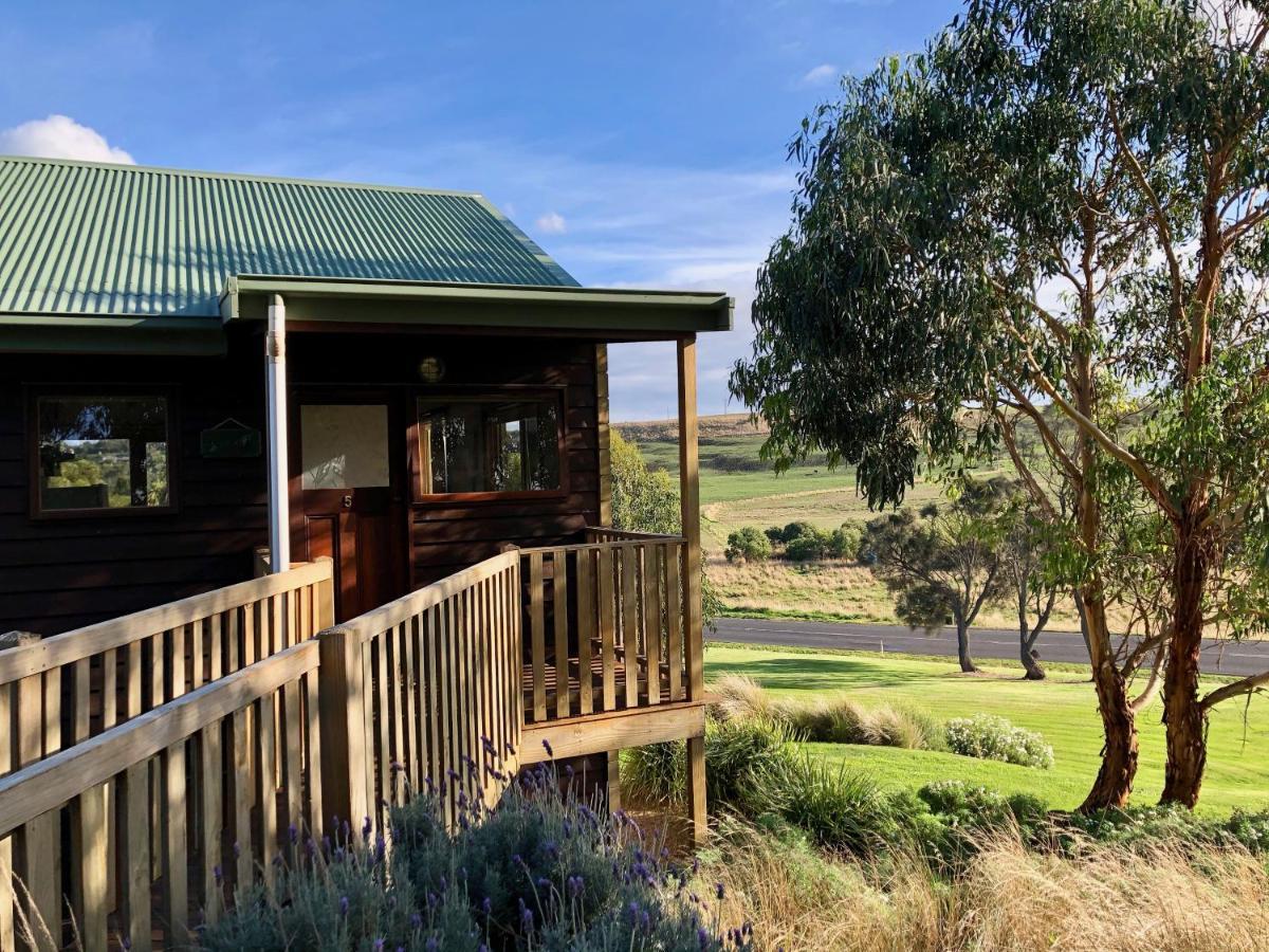 Daysy Hill Country Cottages Port Campbell Exterior photo